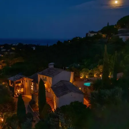Tao - Golfe De St-tropez - Vue - Piscine Chauffée Villa